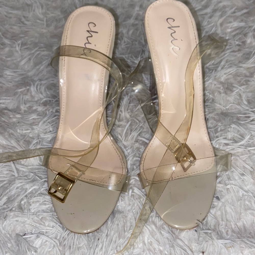 Chic heels